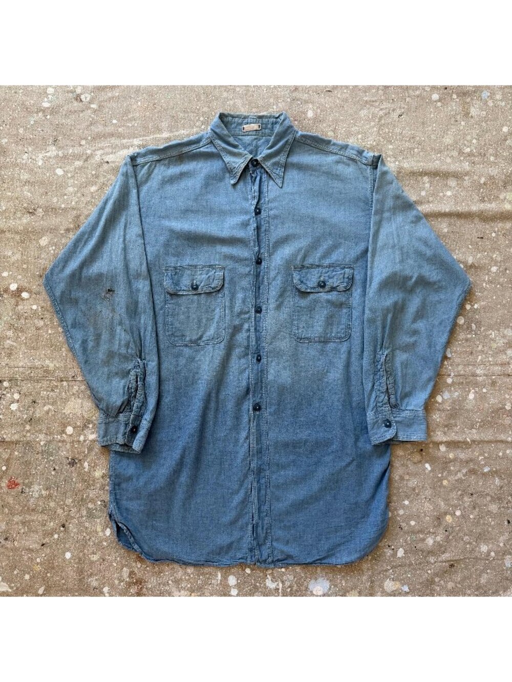 1940's US Navy Early World War II Chambray Shirt With Flap Pockets